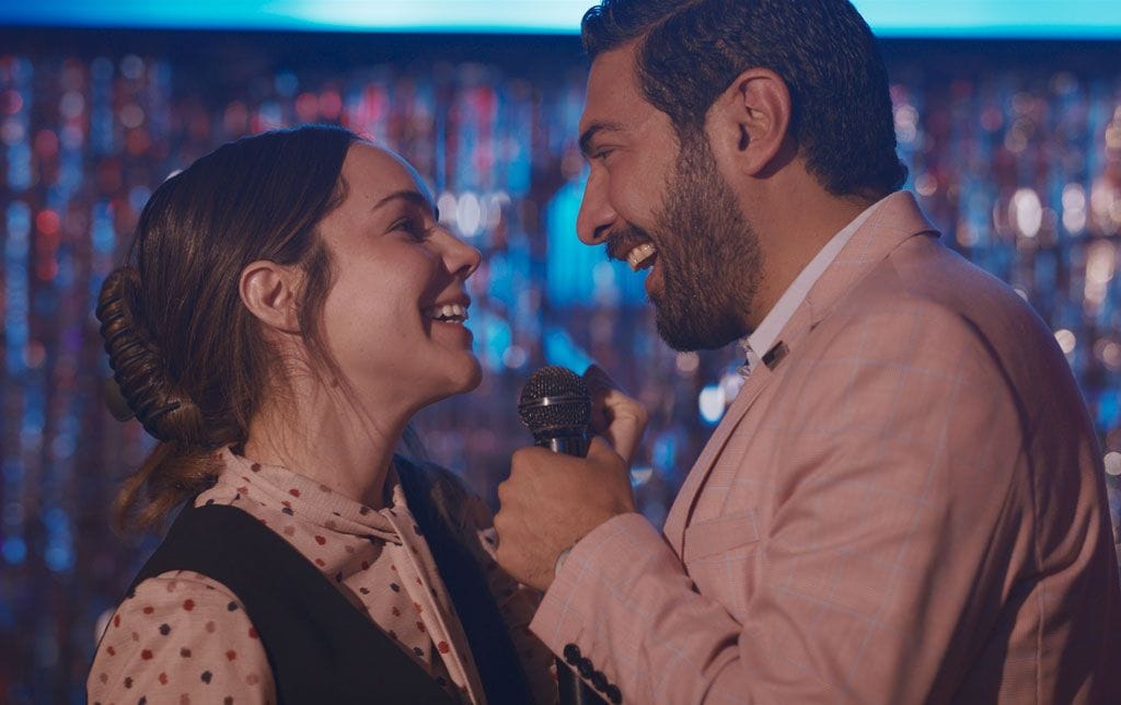 En el fin de semana de su estreno, 'Chica conoce chico' se colocó en el número uno del top 10 de HBO Max.