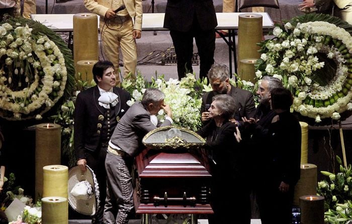 Funeral de Vicente Fernández