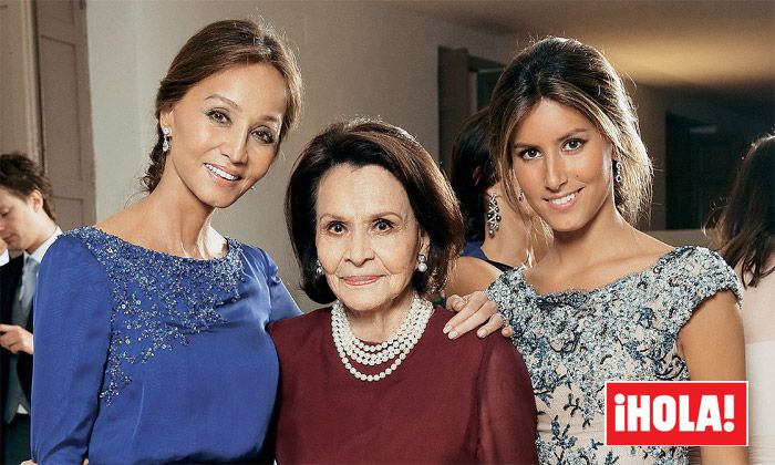 Isabel Preysler junto a su madre, Beatriz Arrastia  y su hija Ana