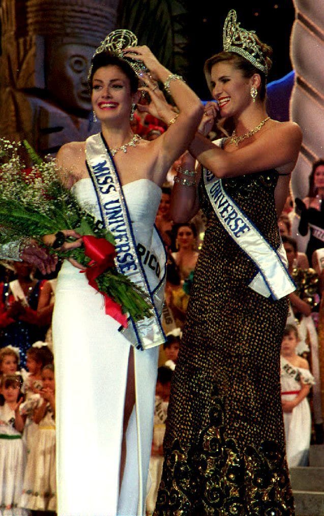 Dayanara Torres, Miss Universe 1992.