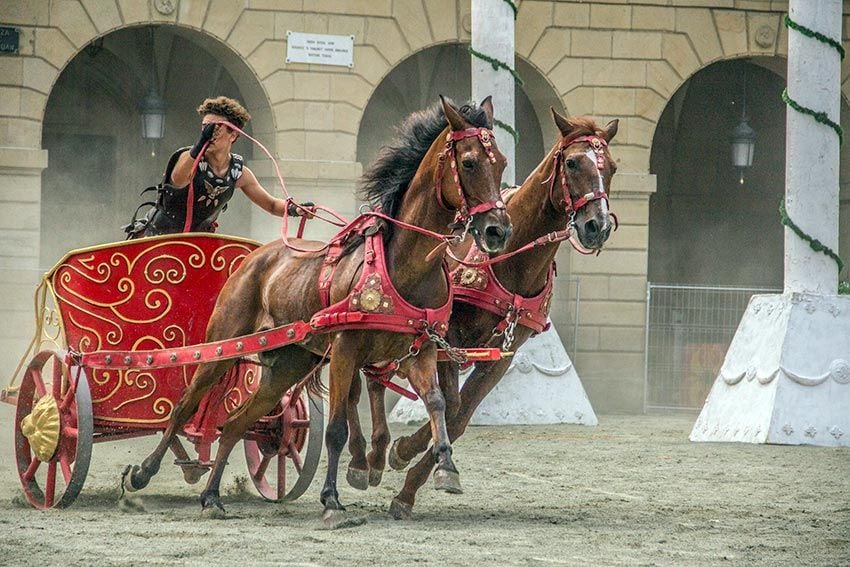 Complutum Renacida, Alcalá de Henares, puente de mayo