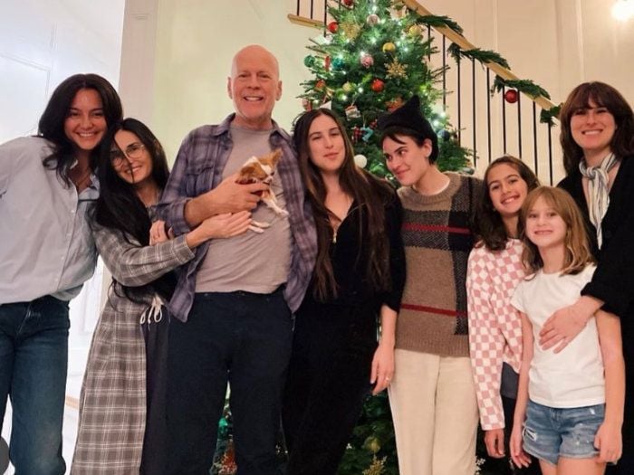 Bruce Willis celebra la Navidad junto a su familia 