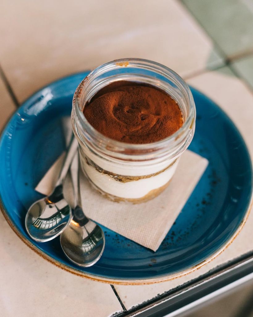 El tiramisú de Grosso Napoletano sigue la receta clásica y artesana.