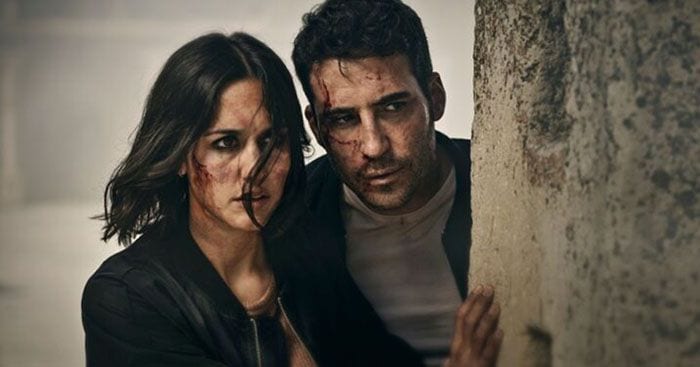 Miguel Ángel Silvestre y Megan Montaner