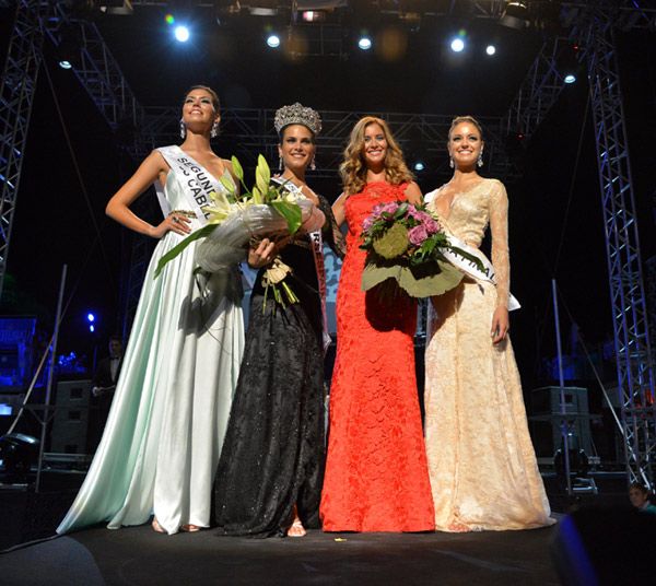 La primera finalista ha sido la sevillana Raquel Bonilla, de 23 años y la segunda, Sofía del Prado, de Albacete, de 20 años.
