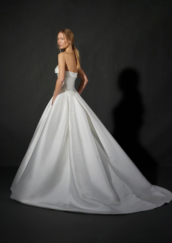 Pronovias x Vera Wang