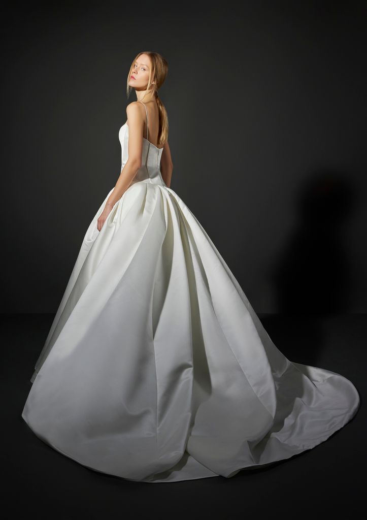 Pronovias x Vera Wang