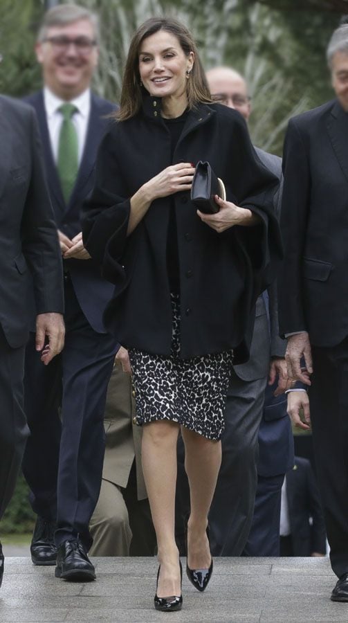 reina letizia abrigos 6a