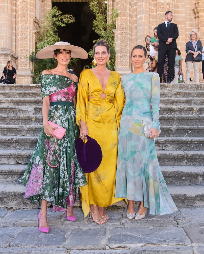 Alejandra, Eugenia and Claudia Osborne, the three pillars of Ana Cristina Portillo on her wedding day