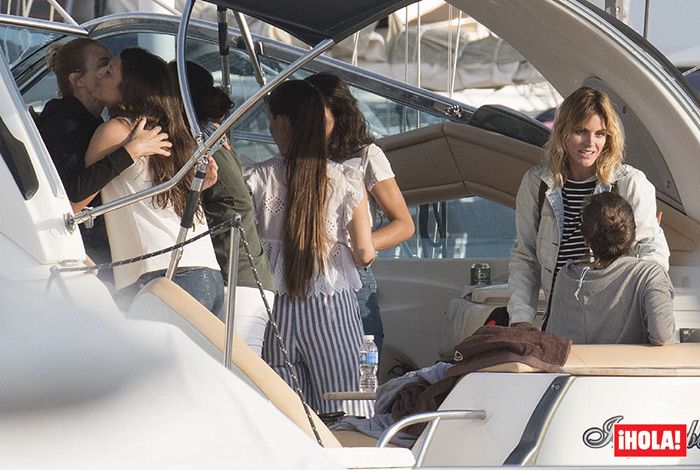 Amaia Salamanca se va de escapada a Ibiza con sus amigas