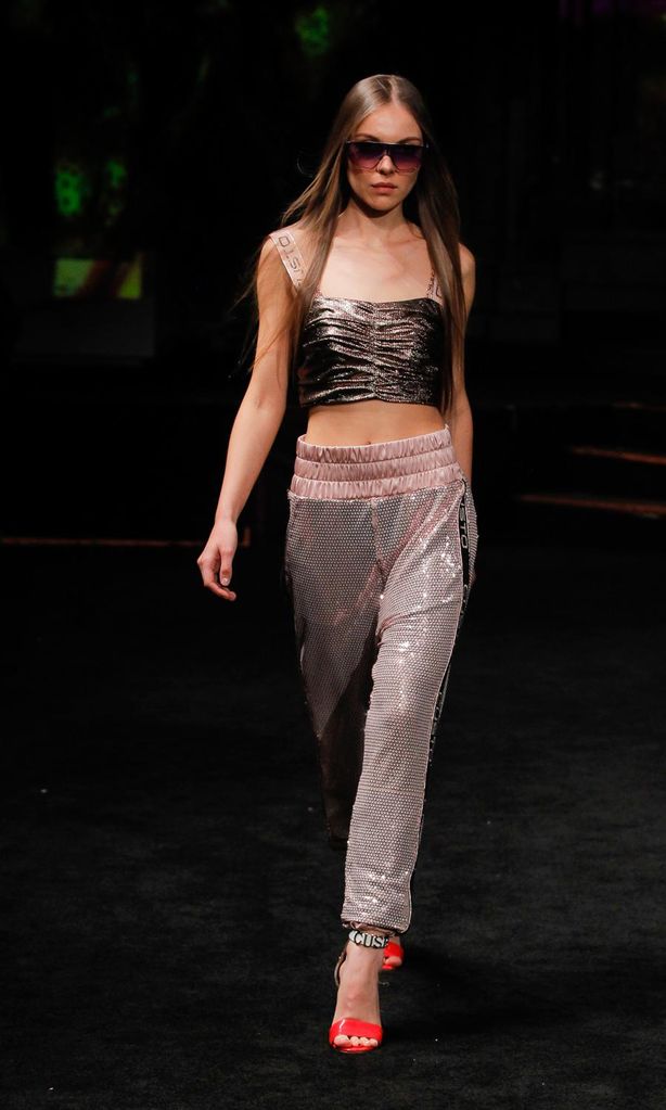 custo barcelona en la new york fashion week primavera verano 2023