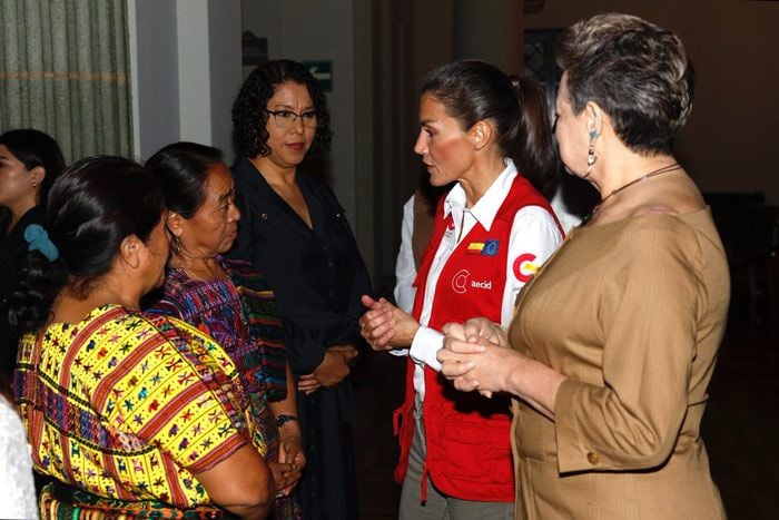 La reina Letizia en Guatemala con la primera dama del país