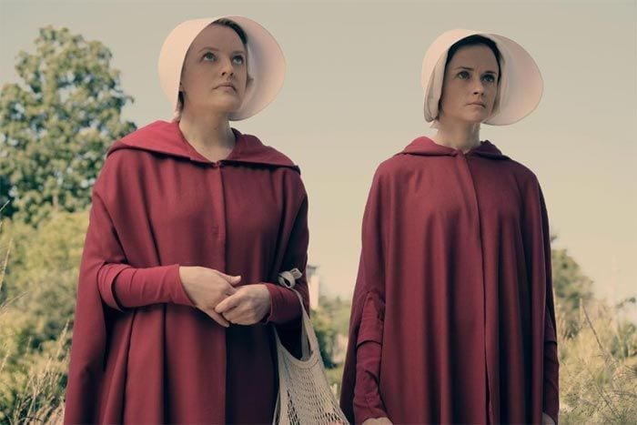 Elisabeth Moss en El cuento de la criada