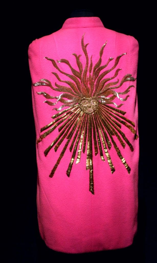 MODE-EXPOSITION-SCHIAPARELLI-FRANCE