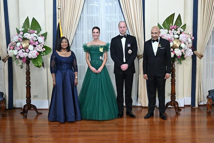 Los duques de Cambridge asistieron a una cena en su honor en Kingston