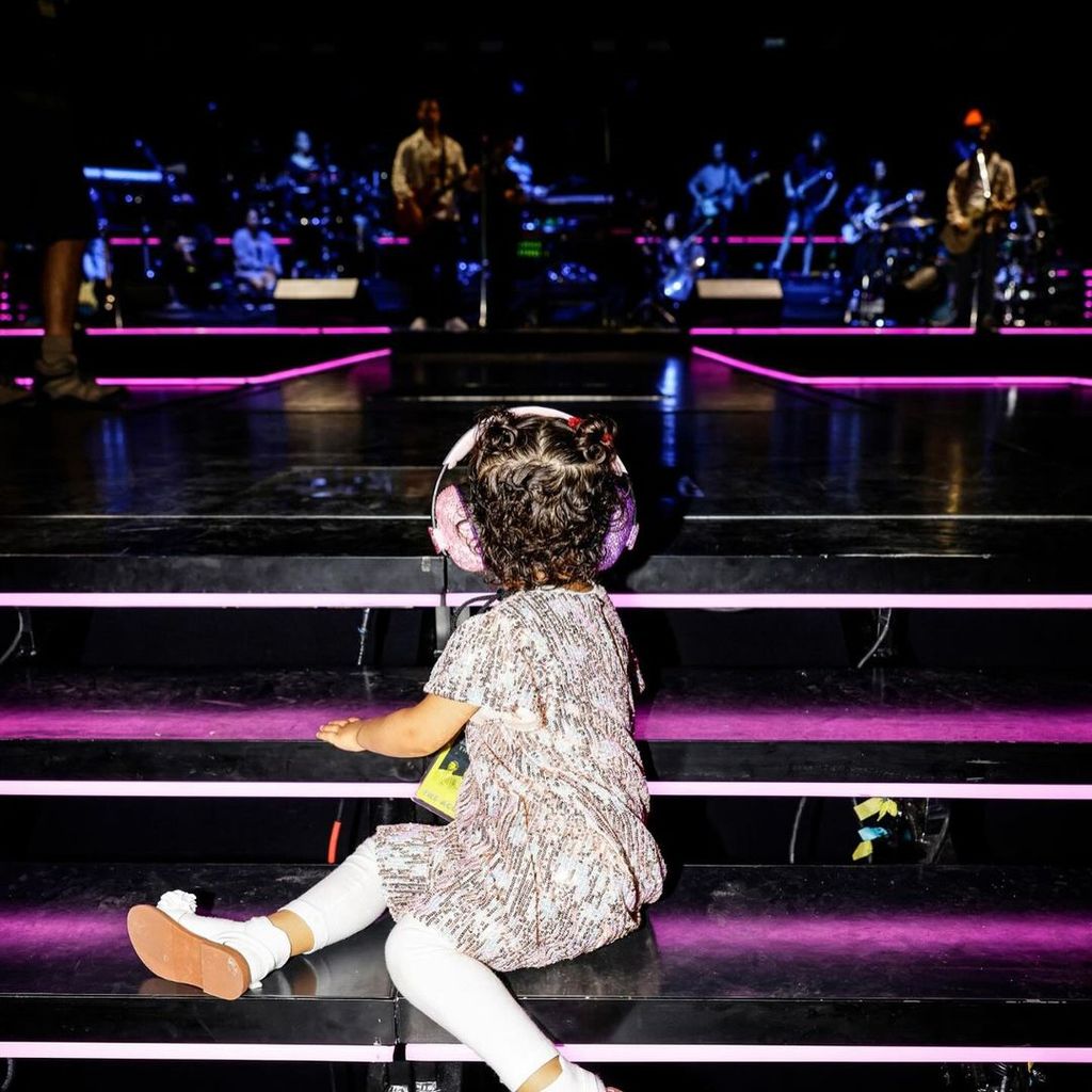 Mati, hija de Nick Jonas y Priyanka Chopra en el concierto de los Jonas Brothers en el O2 Arena de Londres, septiembre de 2024