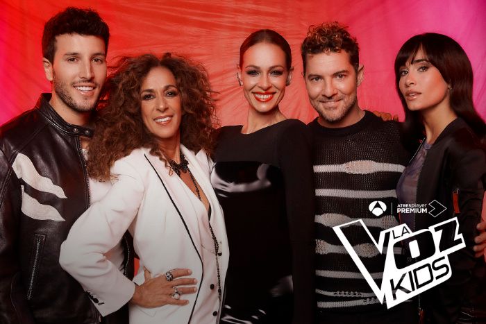 Aitana, David Bisbal, Sebastián Yatra, Rosario Flores y Eva González en La Voz Kids