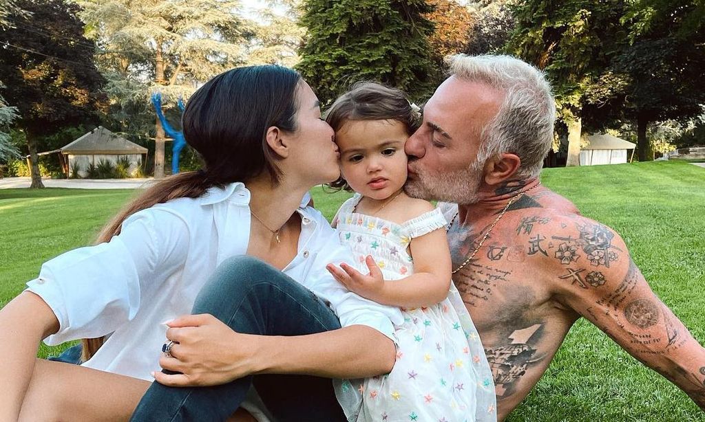 Gianluca Vacchi, Sharon Fonseca y su hija, Blu Jerusalema