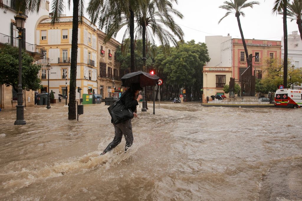 Las imágenes de la DANA a su paso por Jerez, en Cádiz