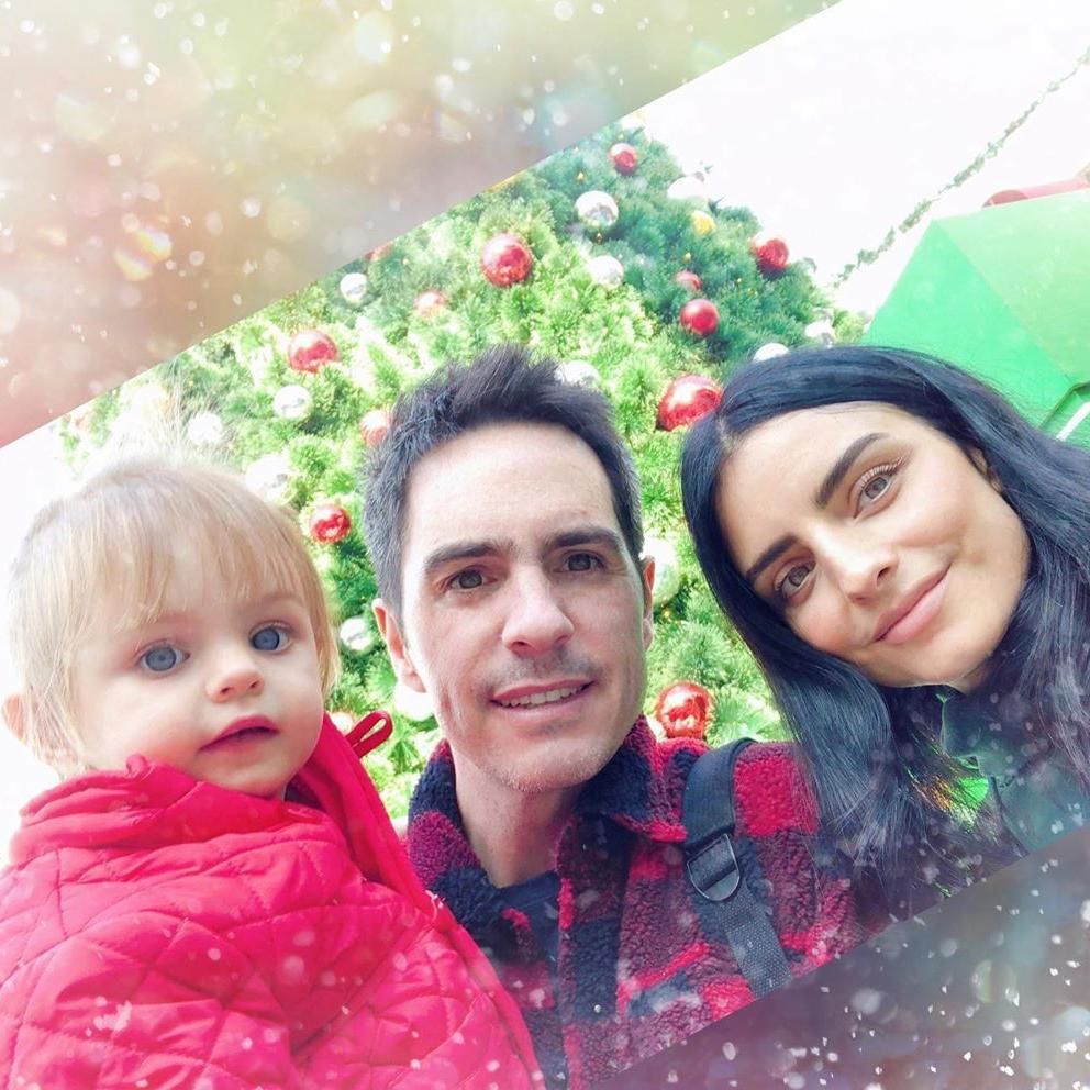 Aislinn Derbez, Mauricio Ochmann y su hija Kailani