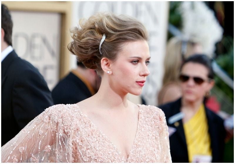 Scarlett Johansson offline celebs no tienen redes sociales 07