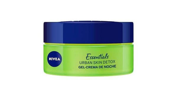 nivea essentials detox