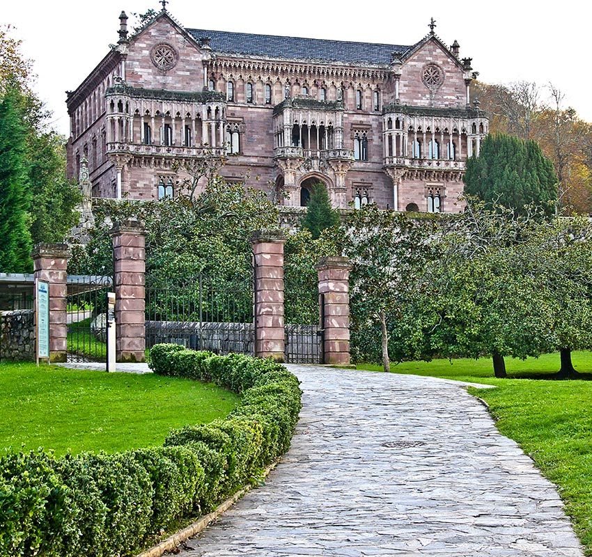 Palacio de Sobrellano, Comillas