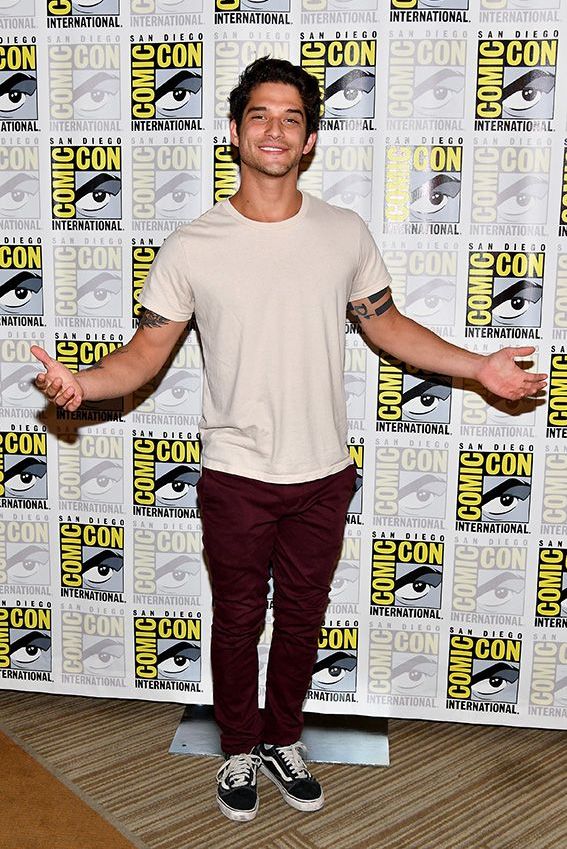 Tyler Posey5