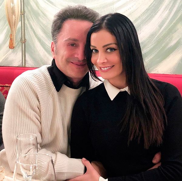 Dayanara Torres y Louis D'Esposito