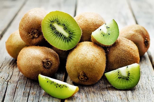 Frutas de temporada: kiwis