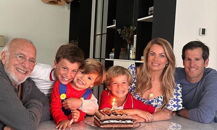 La familia de Carla Goyanes se reúne al completo para celebrar el cumpleaños del más pequeño de la casa