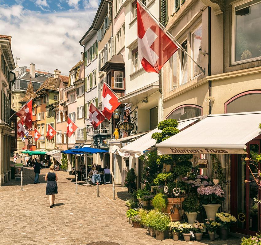 Paseo por el casco antiguo de Zurich, Suiza