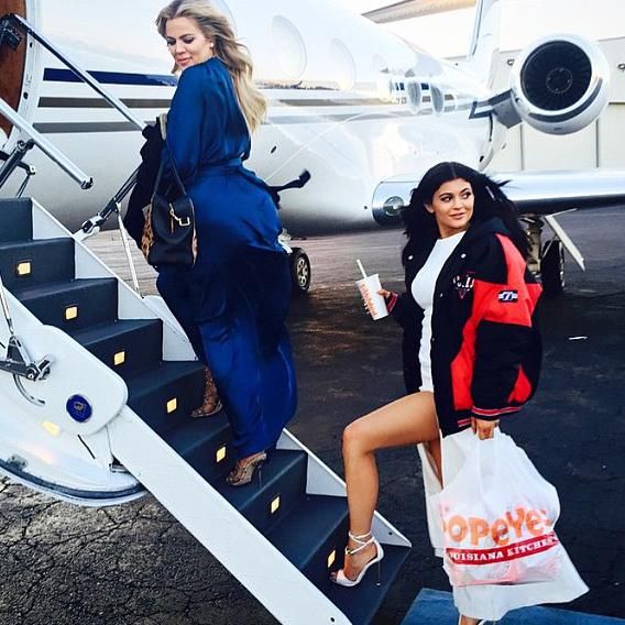 kylie jenner es fan tica de popeyes