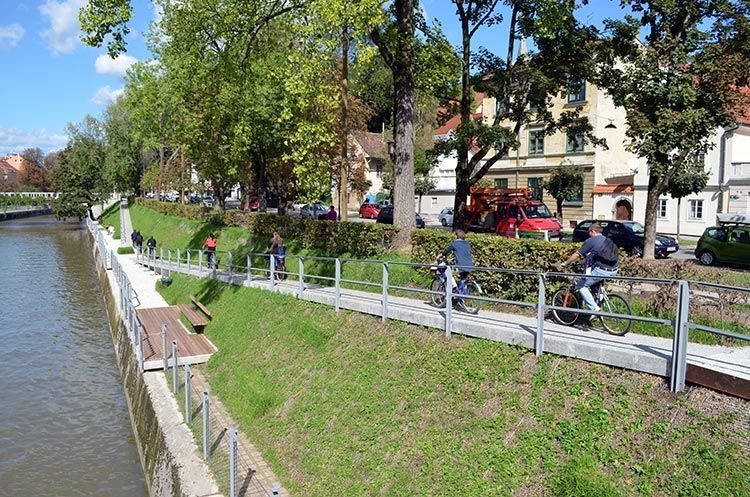 liubliana-Grudnovo-nabrežje-Embarkment_a