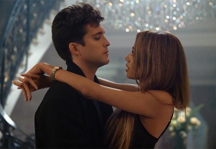 Diego Boneta y Jade Ewen como Luis Miguel y Mariah Carey