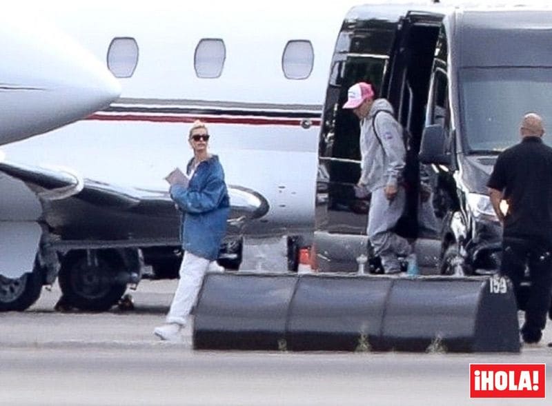 Justin Bieber y Hailey Baldwin, rumbo a su segunda boda en su jet privado