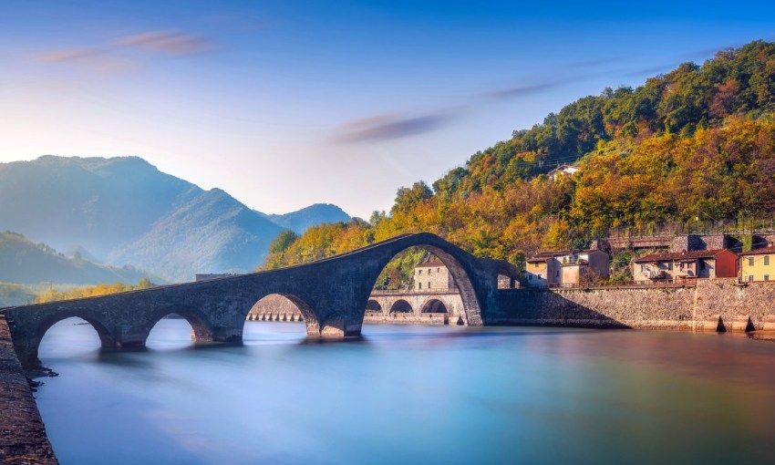 ponte della maddalena italia
