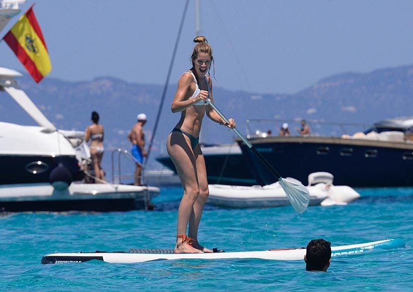 doutzen_kroes_bikini_2a