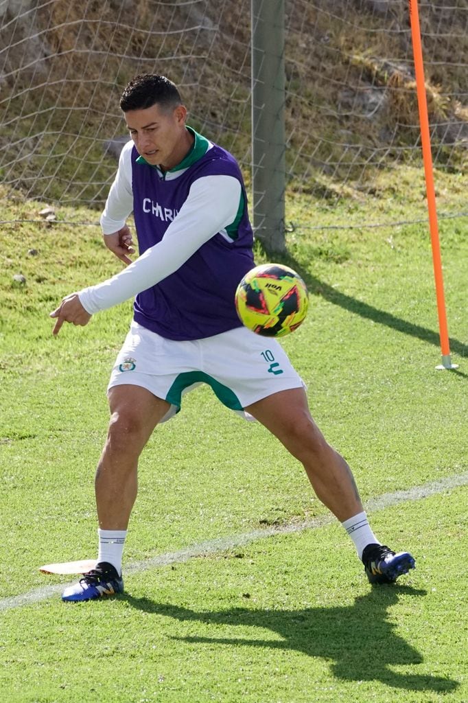 James Rodriguez ya tuvo sus primeros entrenamientos con el León