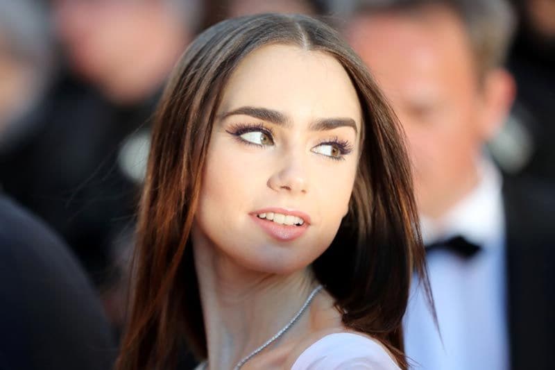 Lilly Collins cejas