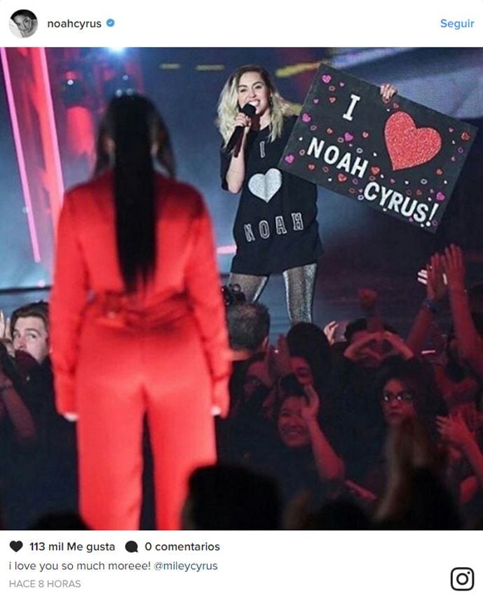 Noah Cyrus Premios IHeartRadio 