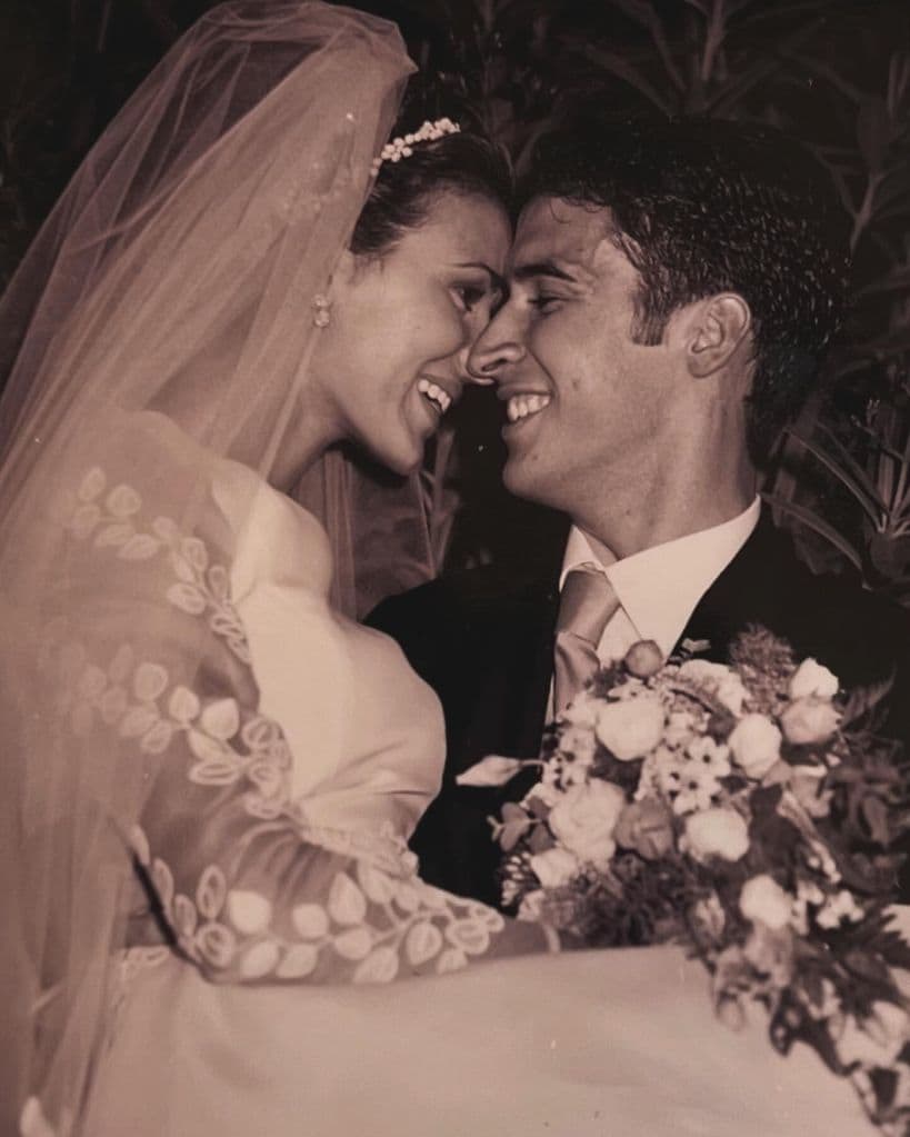 Raúl González y Mamen Sanz el día de su boda