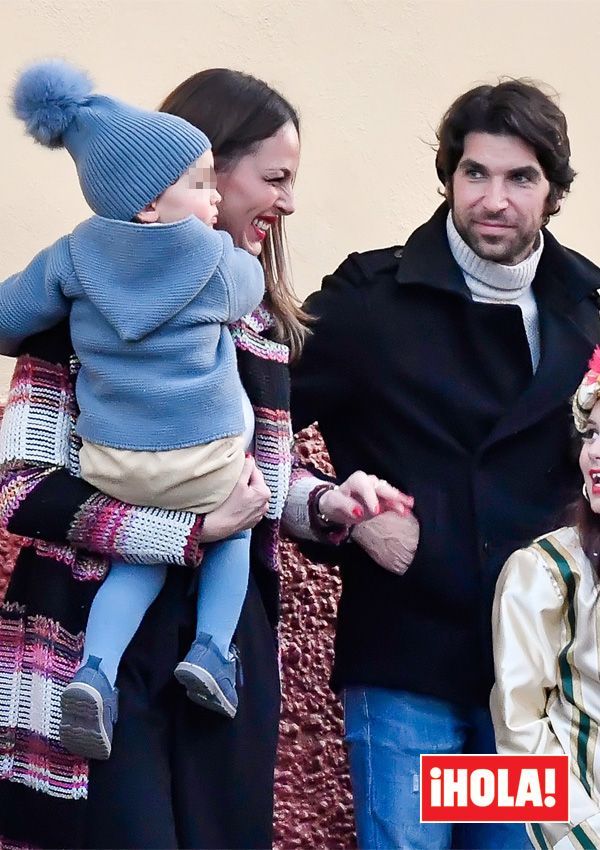 Eva González con Cayetano Rivera y su hijo