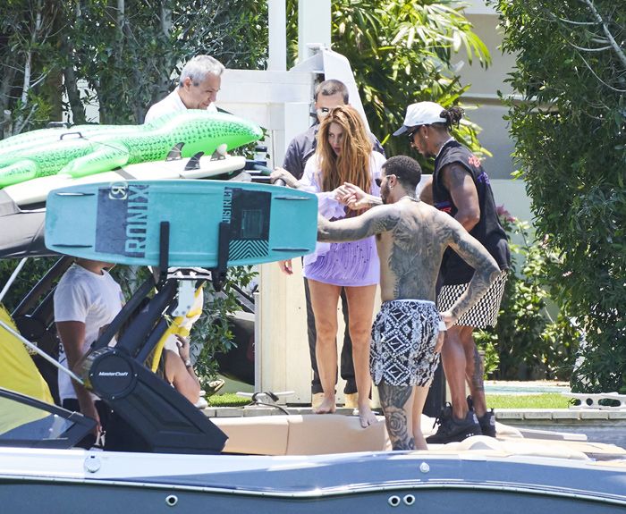 Shakira y Lewis Hamilton en Miami Beach