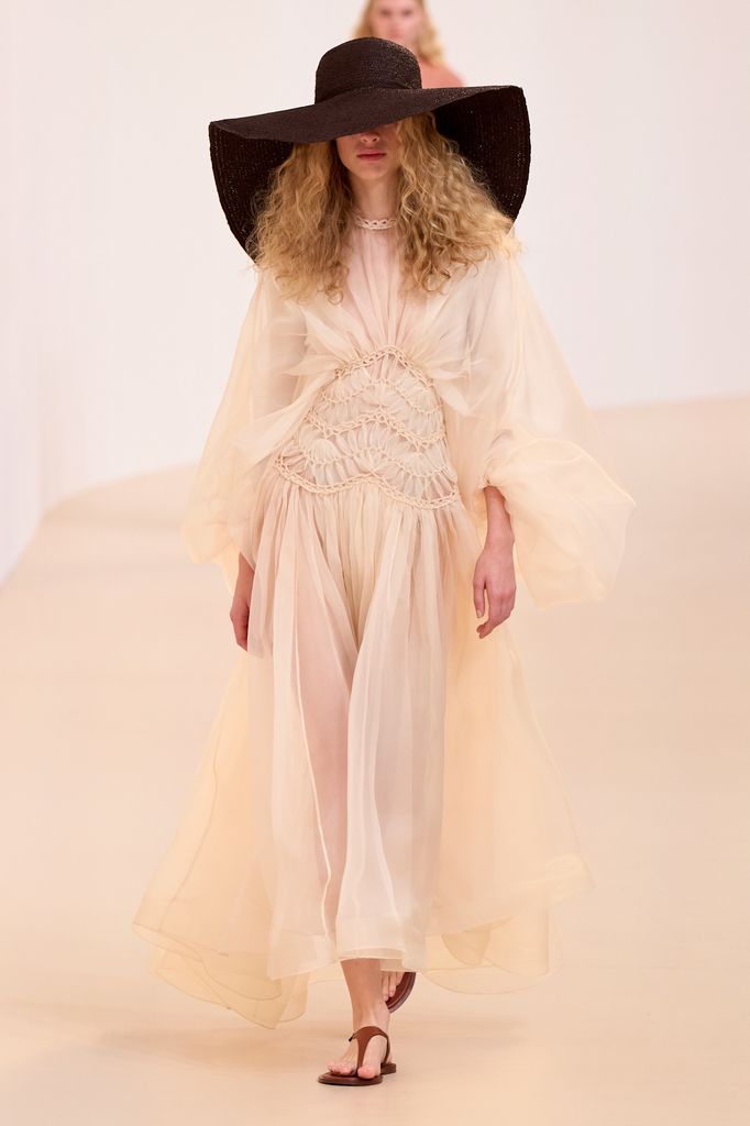 Desfile Zimmermann P/V 2025