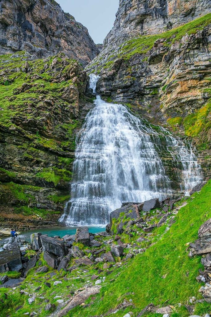 cascada-cola-caballo-ordesa