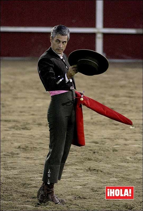 Todo sobre Adolfo Suárez Flores, el nieto del expresidente que debutará como torero