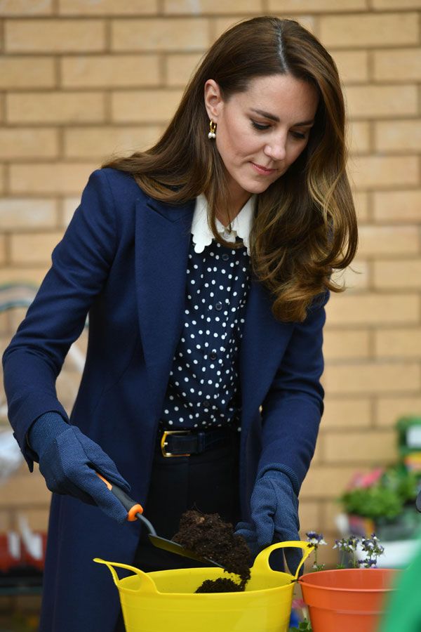 Kate Middleton actualiza su vestido de lunares con una blusa rebajada