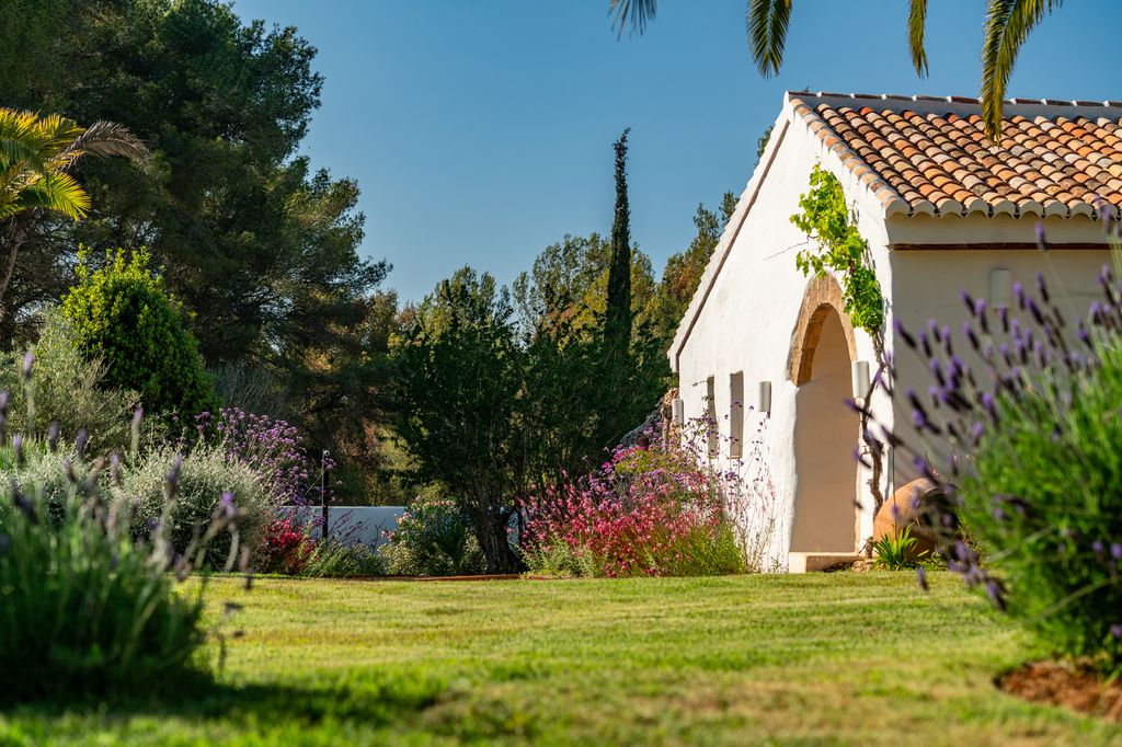 Jardín sostenible en Jávea (Alicante)