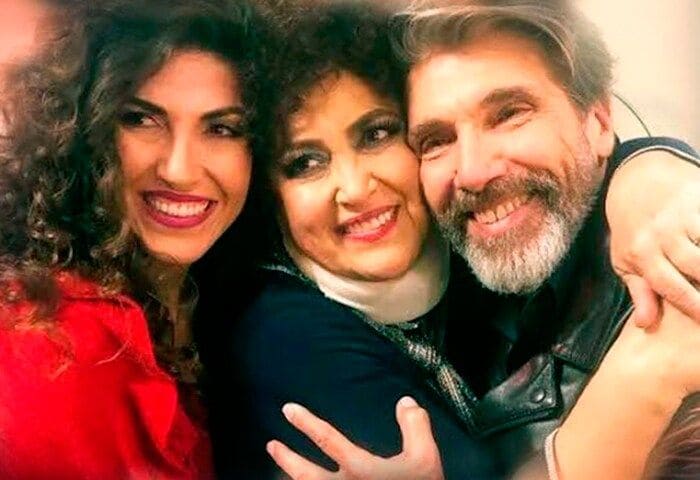 Amanda Miguel y Diego Verdaguer con su hija Ana Victoria